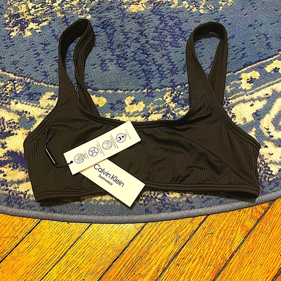 NWT Calvin Klein Ribbed Bikini Top - Picture 2 of 11